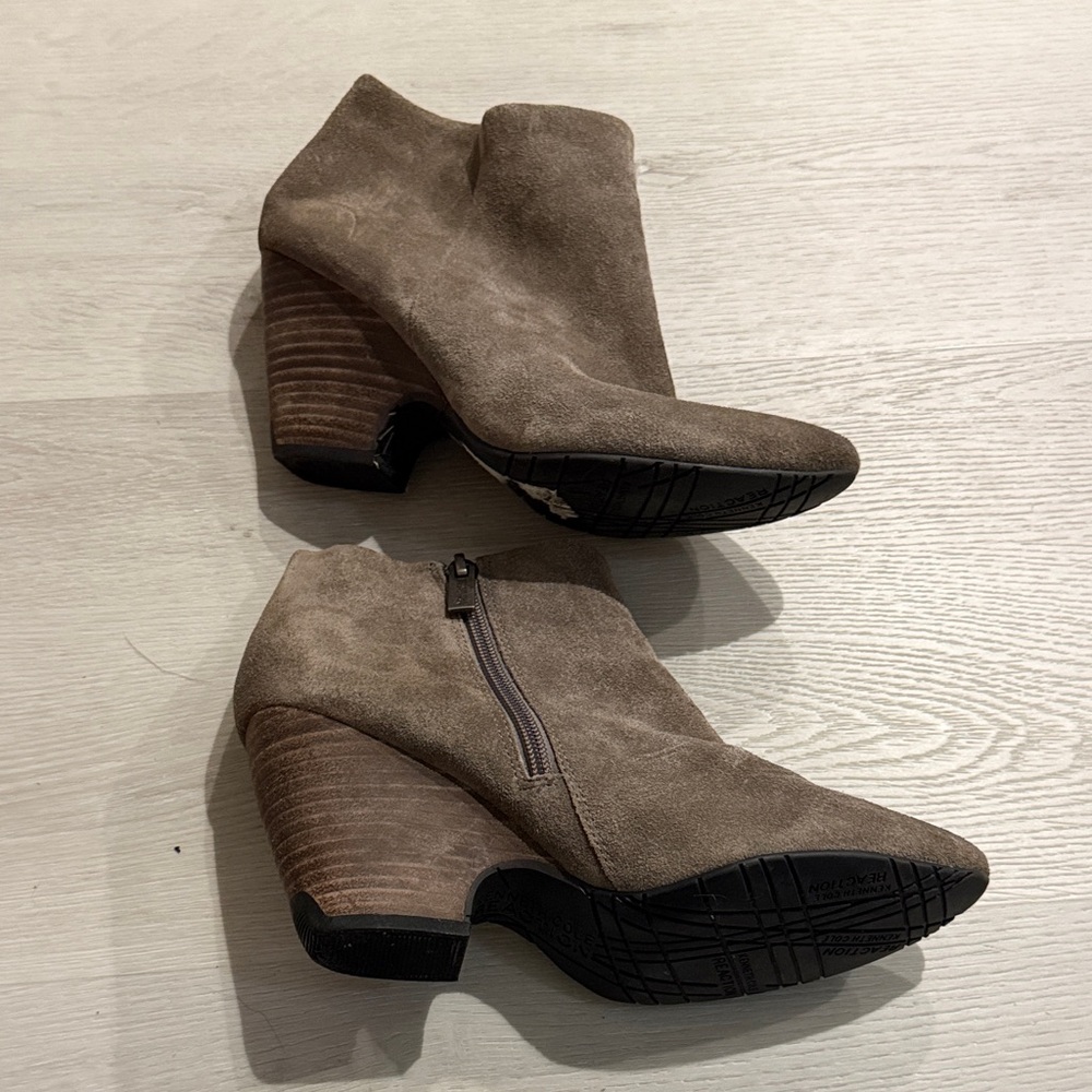 Kenneth Cole Reaction Dark Brown Suede Ankle Booties - Picture 4 of 9